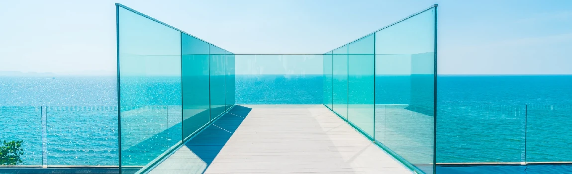 Customized Glass Pool Fence Repair Services in Bayonet Point, FL